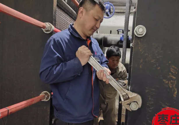 采暖季雖已過去,但他們卻閑不下來